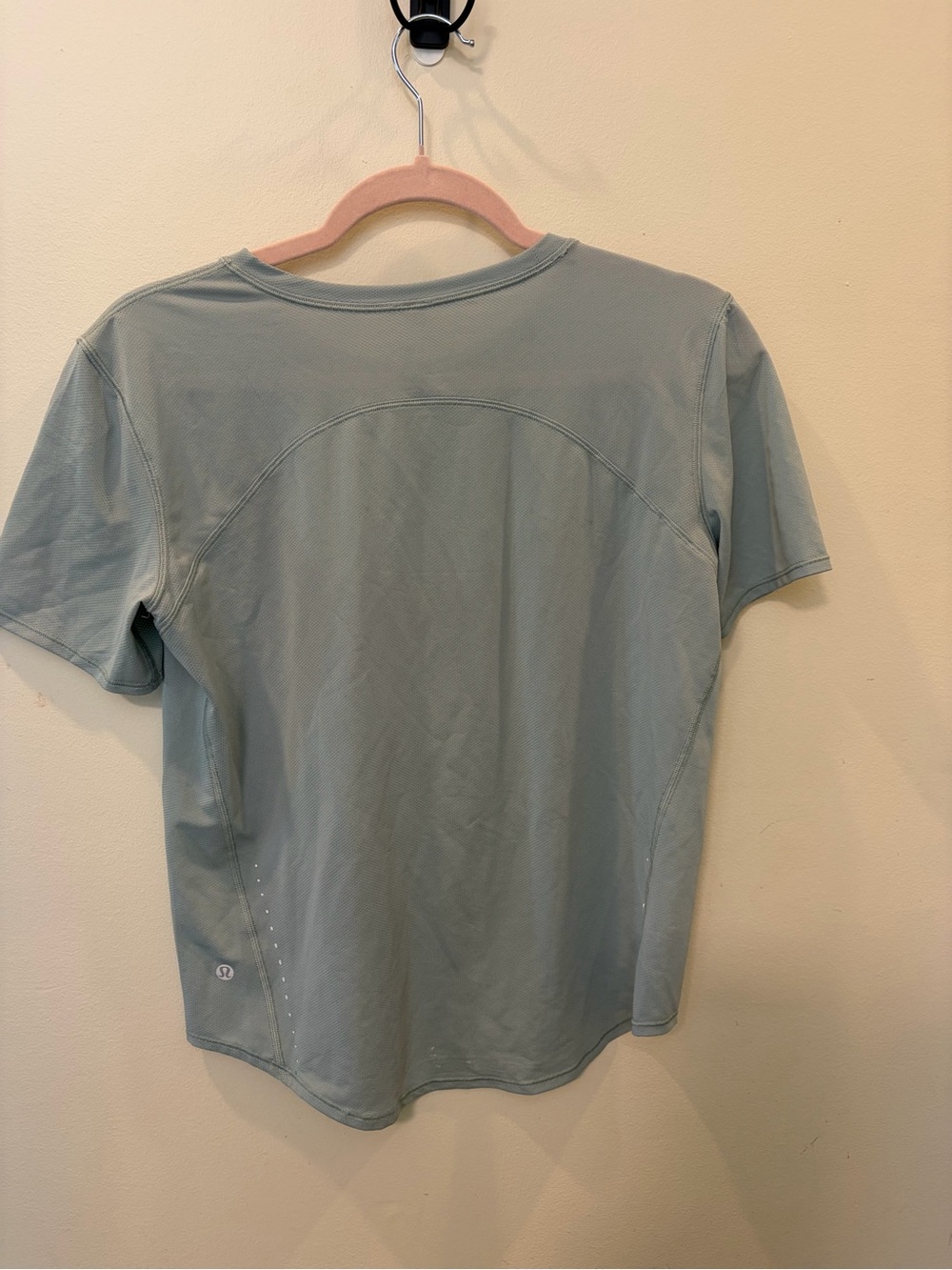 lululemon athletica Light Blue Short Sleeve Crewneck Tee - Picture 4 of 5